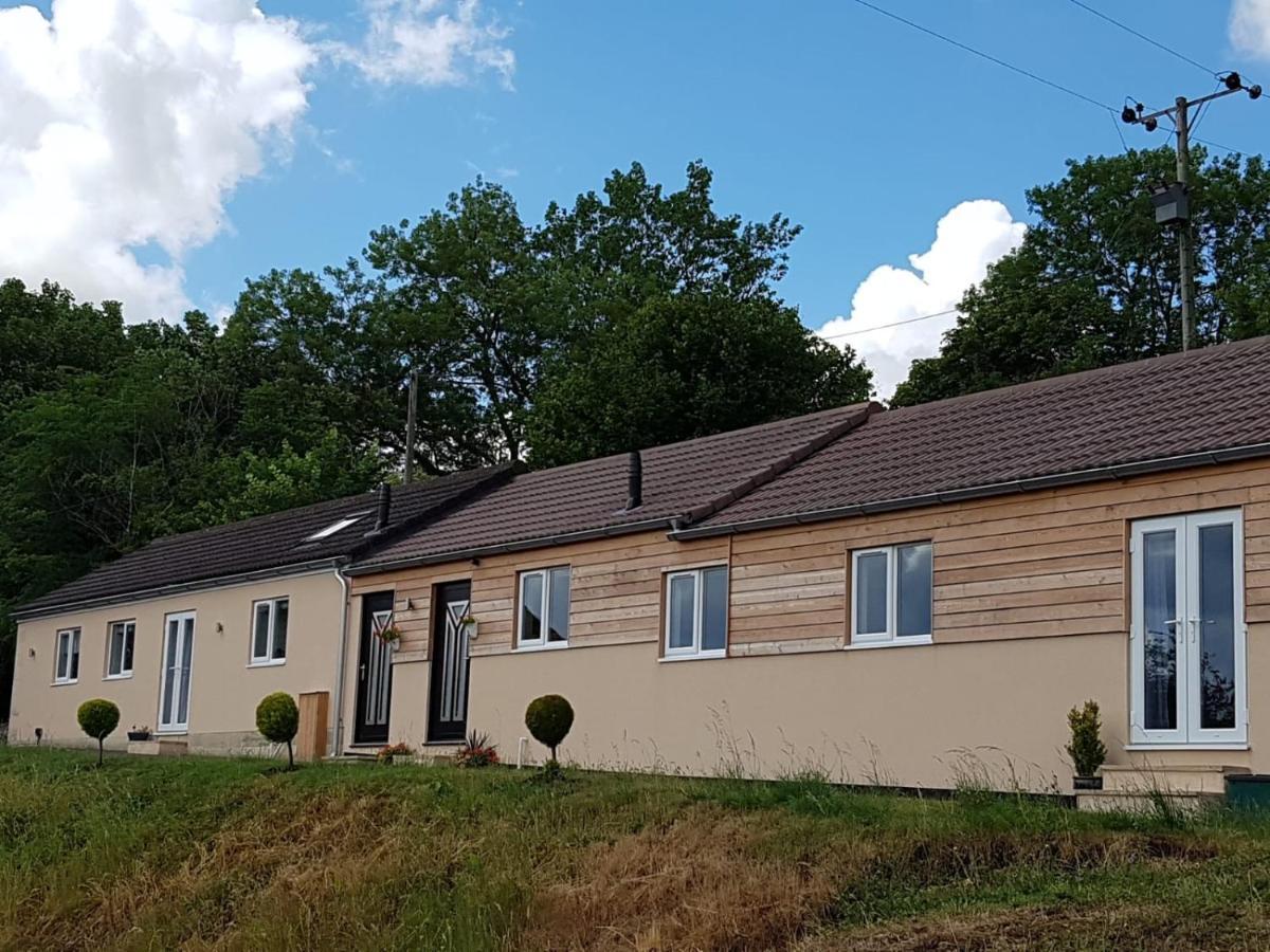 No.1 Bloom Apartments, Бат Екстер'єр фото